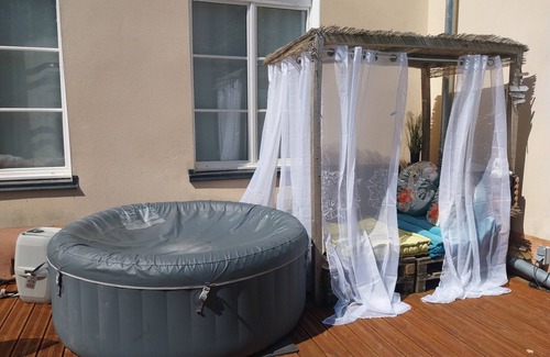 Bucheres Apartment | Escapade Romantique Dans une Demeure du Xviiième au Cœur D'un Écrin de Verdure