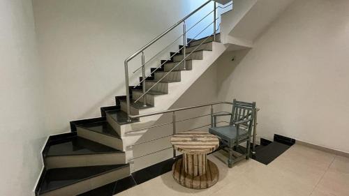 Palsana Villa | Escape house