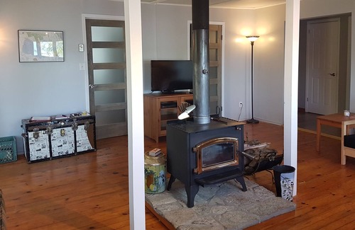 Golden Lake House | Escape on Golden! Golden Lake, Ottawa Valley