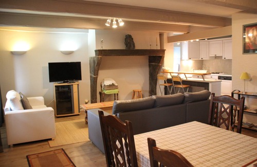 Saint-Genes-Champanelle House | Escape to the country of volcanoes
