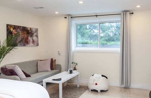 Hamilton House | Escape the city and relax surrounded by nature