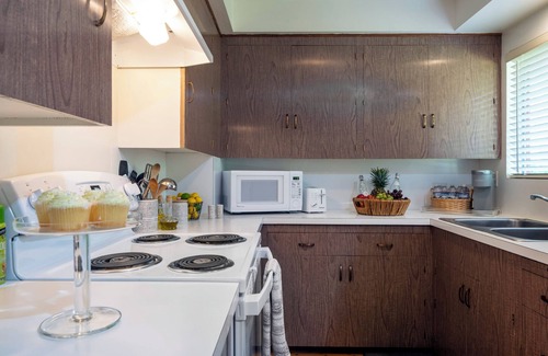 Santa Ynez House | Escape the City.