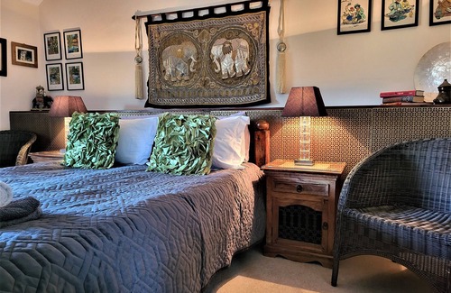 Dorchester House | escape the ordinary - private self catered group holiday stay