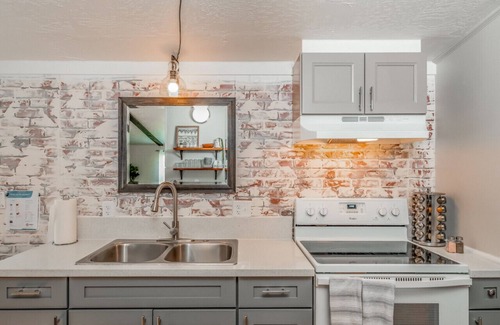 Philomath House | Escape to a beautiful country getaway