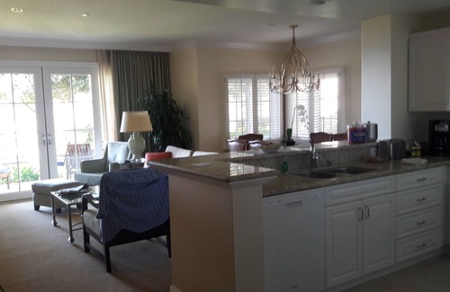 Aviara Villa | Escape to a fully furnished resort residence at The Four Seasons Residence Club