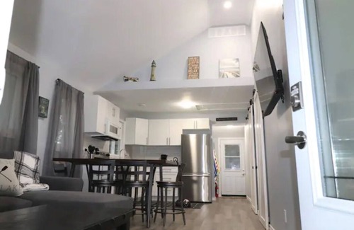 Crystal Beach Cabin | Escape To Beautiful Crystal Beach