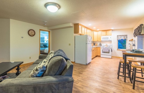 Interior Alaska Apartment | Escape to Birchwood Suite