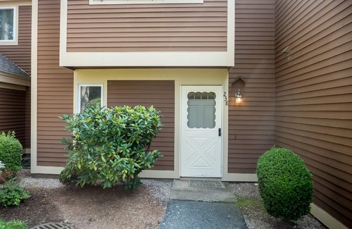 Brewster House | Escape to Brewster's charm, just a quick 6-min drive to Cape Cod Beaches