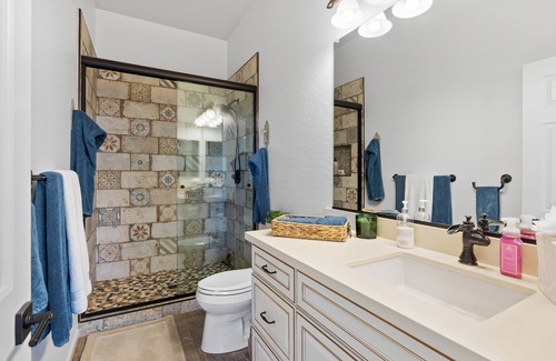 Desert Hills House | Escape to Casa de Agave. Your 4-bedroom haven in the beautiful Arizona desert.