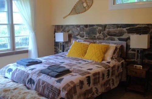 Chalk River House | Escape to Corry Lake Cottage