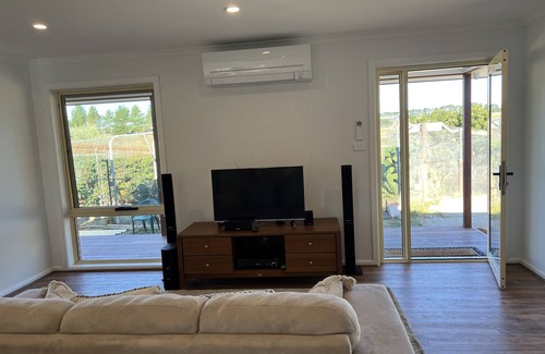 Wamboin Other | Escape to Countryside Retreat