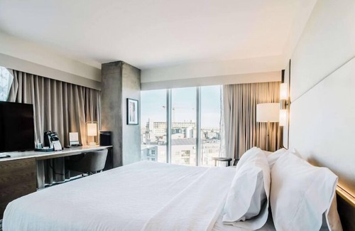 LoDo House | Escape to Denver's Urban Oasis! Indoor Swimming Pool, Pet-friendly!