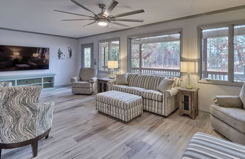 Chapin House | Escape to Lake Murray with this large close-in home, packed with amenities.