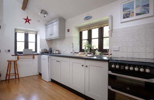 Newton Ferrers Cottage | Escape to Linhay, a spacious and characterful barn conversion