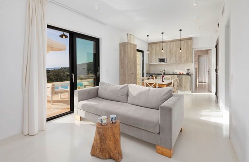 Kavvadades Villa | Escape to Luxury in Kavvadades, Corfu at Lithari Pende Villa