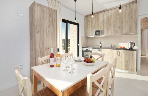 Kavvadades Villa | Escape to Luxury in Kavvadades, Corfu at Lithari Pende Villa