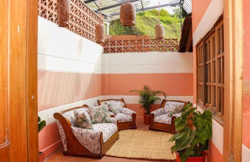 Copacabana House | Escape to Nature in Copacabanas Hidden Gem