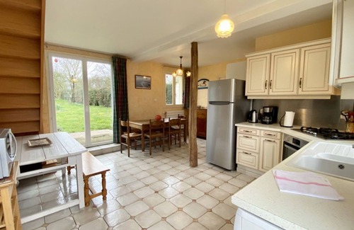 Noyelles-sur-Mer House | Escape to our Saint Denis farmhouse for a peaceful stay