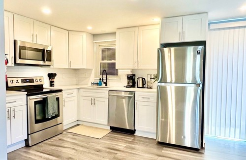 Pocono Summit House | Escape to our Pocono Summit retreat near lakes, ski slopes, and hiking trails