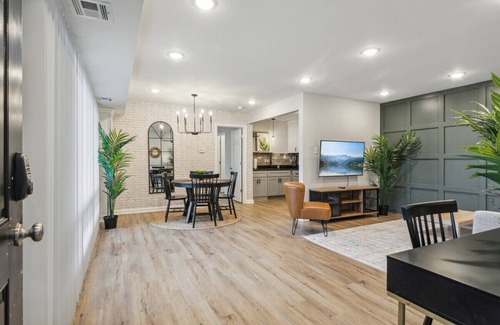 Hampton Apartment | Escape to our serene Hampton hideaway, where convenience meets coastal charm