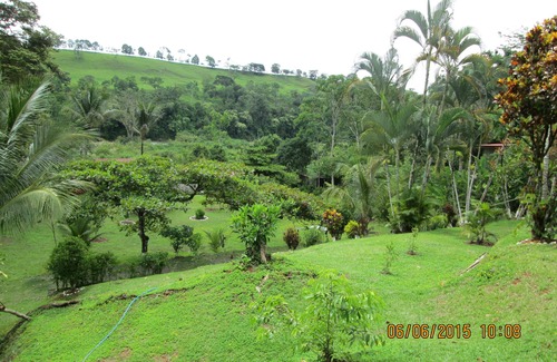 Daniel Flores House | Escape to Paradise & Enjoy every moment!