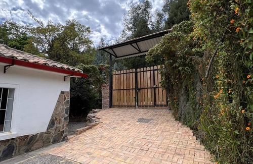 Boyaca Cottage | Escape to paradise in Paipa, Boyacá in this beautiful Casa Rural San Cipriano!🏡