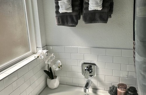 Southeast Houston House | Escape to Paradise near The Medical Center