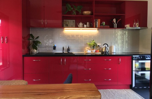 Warburton House | Escape to peaceful Warburton