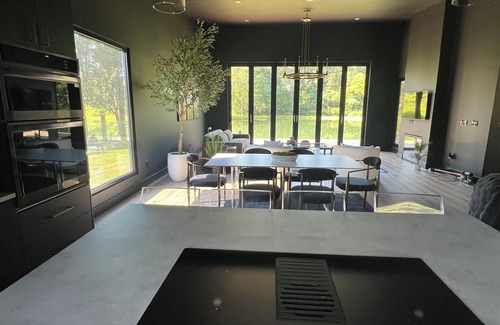 Morrow House | Escape to serenity at our Pondside Modern House