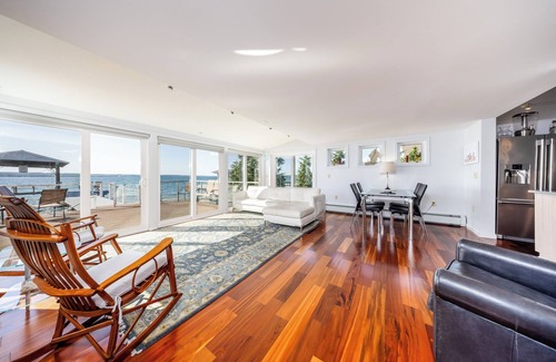 Oaks Corners House | Escape to Serenity: Stunning Lakefront on Seneca