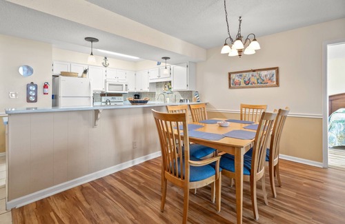 North Myrtle Beach Condo | Escape to the ultimate beach retreat