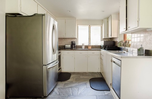 Honomu House | Escape to the Big Island! Honomū Haven - 5bd/2ba At the Gateway to Akaka Falls