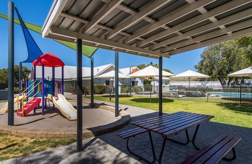 Broadwater Villa | Escape to the Cape Villa 15 at Cape View Resort, Busselton – Your Dream Coastal Retreat!