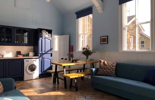 Coedpoeth Apartment | Escape to the Country @ Bron Offa Bach