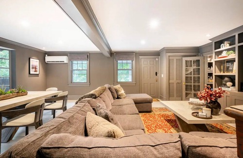 Bedford House | Escape to the enchanting town of Bedford, NY.