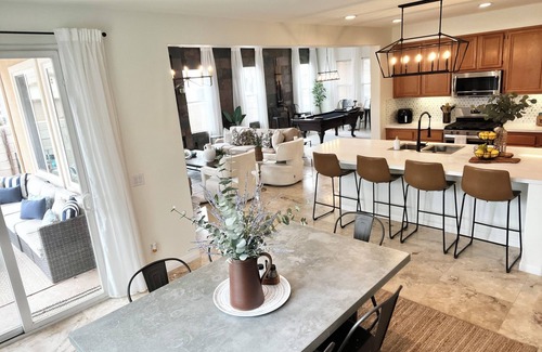 Temecula House | Escape to the Hacienda Haven, in Temecula Valley, just 10 minutes from wineries!