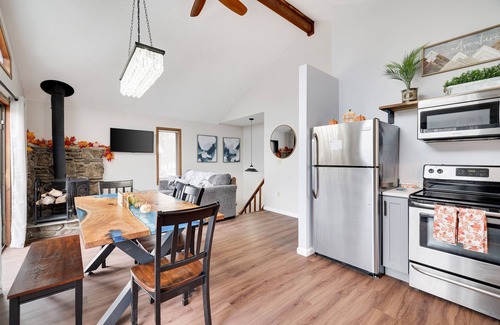 Lake Ariel Ski Chalet | Escape to The Hideout, a modern community just 2 hours from NYC & Philly