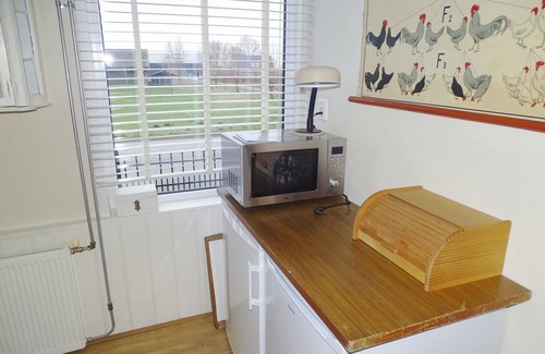 Municipality of Sluis House | Escape to the peaceful countryside of Biervliet and embrace the serene life in this charming holiday home.