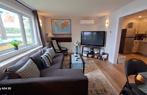 Beaver Bank Apartment | Escape to the serene beauty of Beaver Bank with our lakeside retreat.