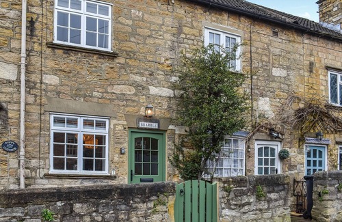 Bramham Cottage | Escape to this wonderful Yorkshire retreat in Bramham.
