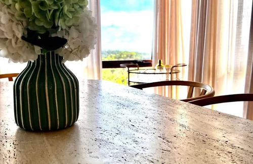 Keiraville House | Escape to Villa Aurora