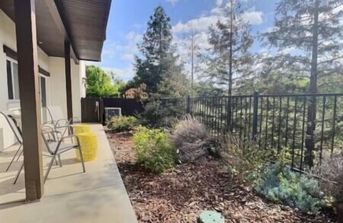 Sonoma Apartment | Escape to Wine Country!
