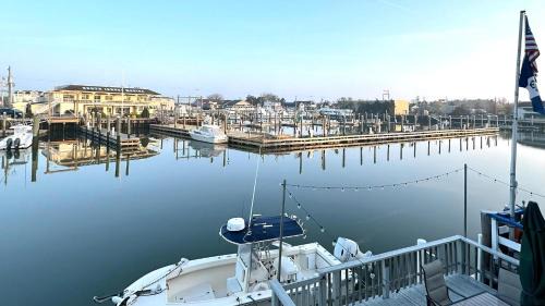 Cape May Apartment | Escape To Yacht - Upstairs Apartment