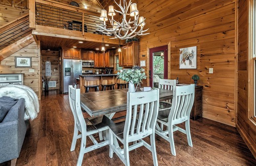 Mineral Bluff Cabin | Escape to your cozy Mineral Bluff cabin, just a hop away from Blue Ridge