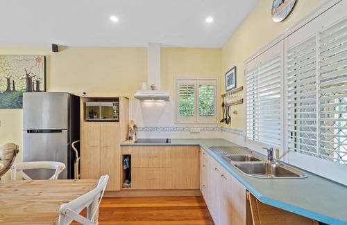 Point Lookout House | Escape to your own piece of paradise at Point Lookout.