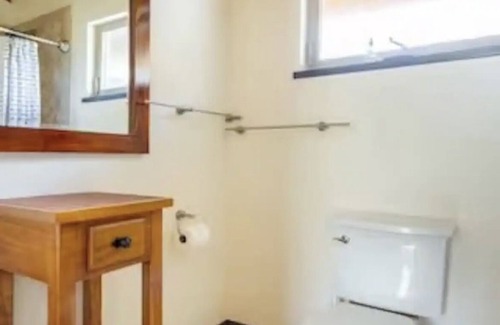 Hilo House | Escape to your private oasis