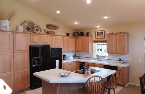 Whitehawk House | Escape to your Whitehawk Ranch retreat - 2 cozy bedrooms await