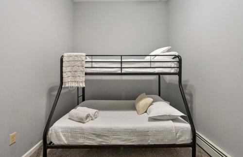 Troy Apartment | Escape your everyday in your COZY HIDEAWAY Feel right at home Relax recharge & unwind