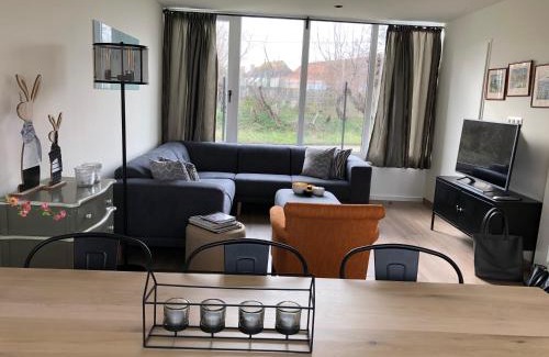 Lombardsijde House | ESCARGOT