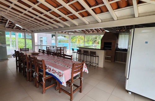 Capitolio House | Escarpas do Lago House